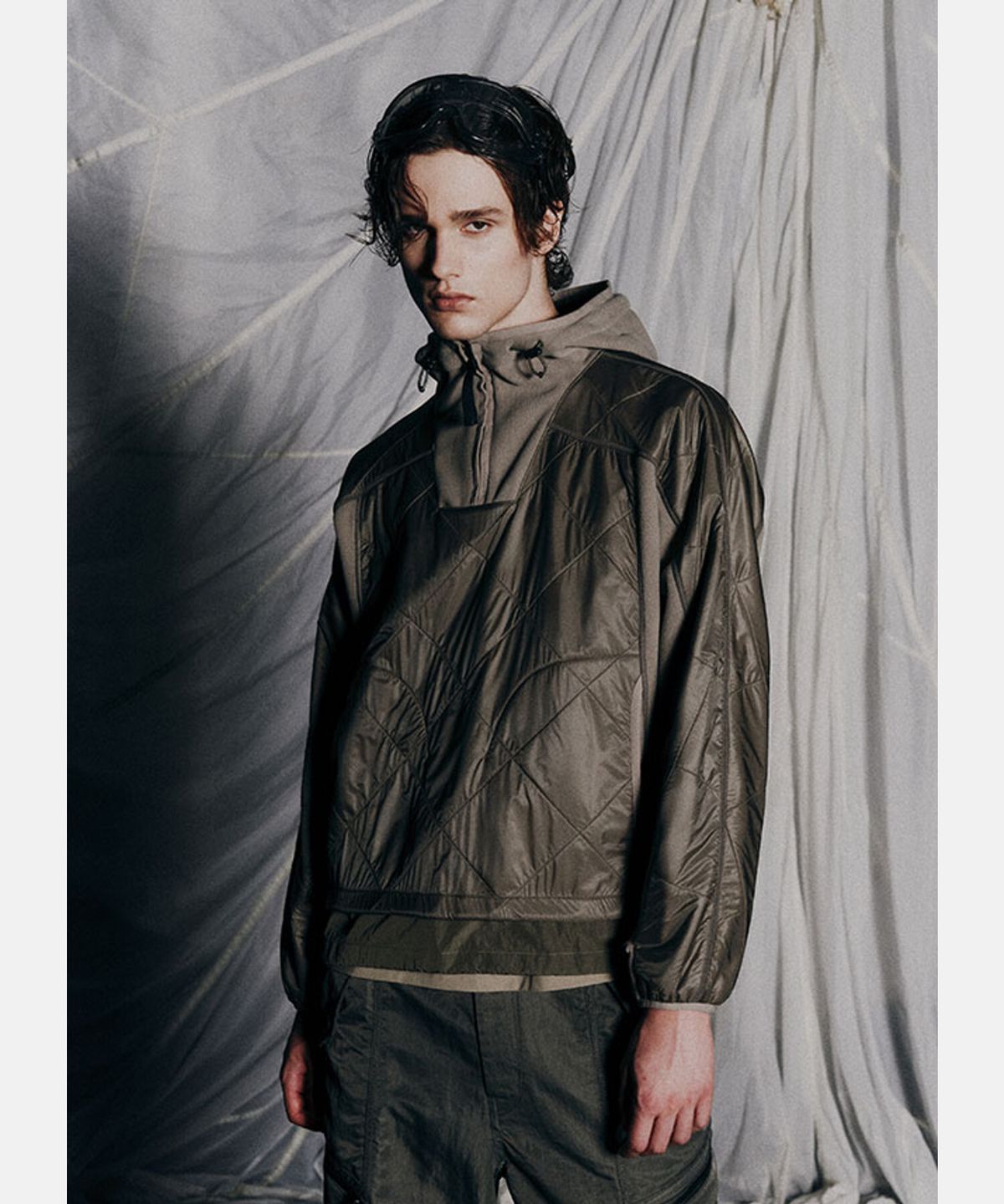 데상트(DESCENTE) [DESCENTE X EASTLOGUE] 헤비 이너 티셔츠 샌드 베이지 SQ321HHT91