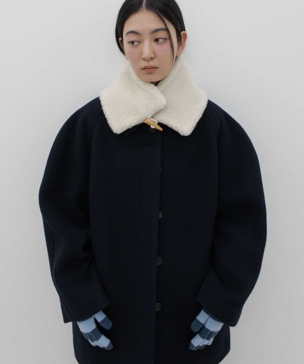지비에이치 어패럴(GBH APPAREL) SMART LONG GLOVES / BLUE STRIPE