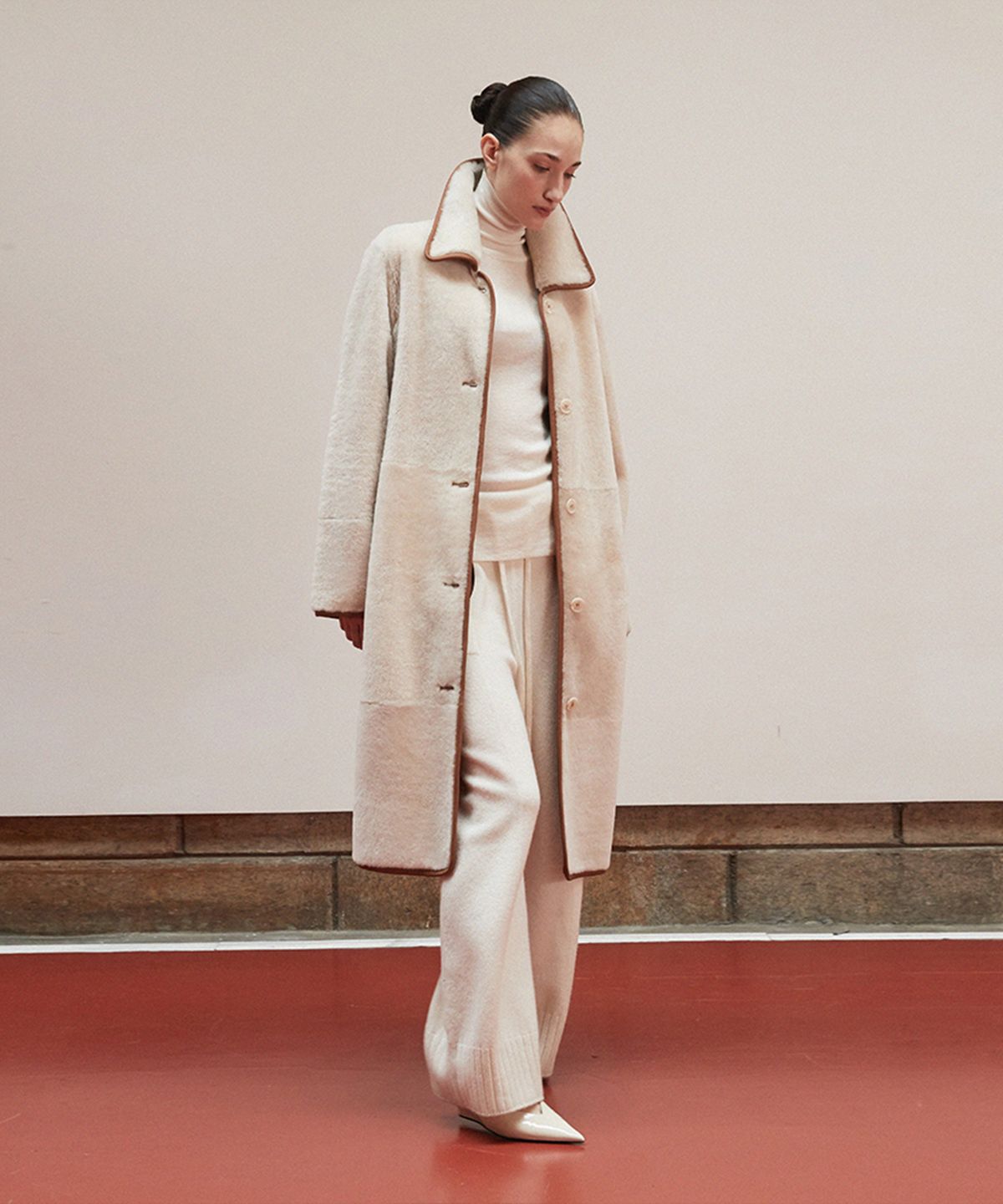 베르데마르(VERDEMAR) Reversible Shearling Long Coat _Camel