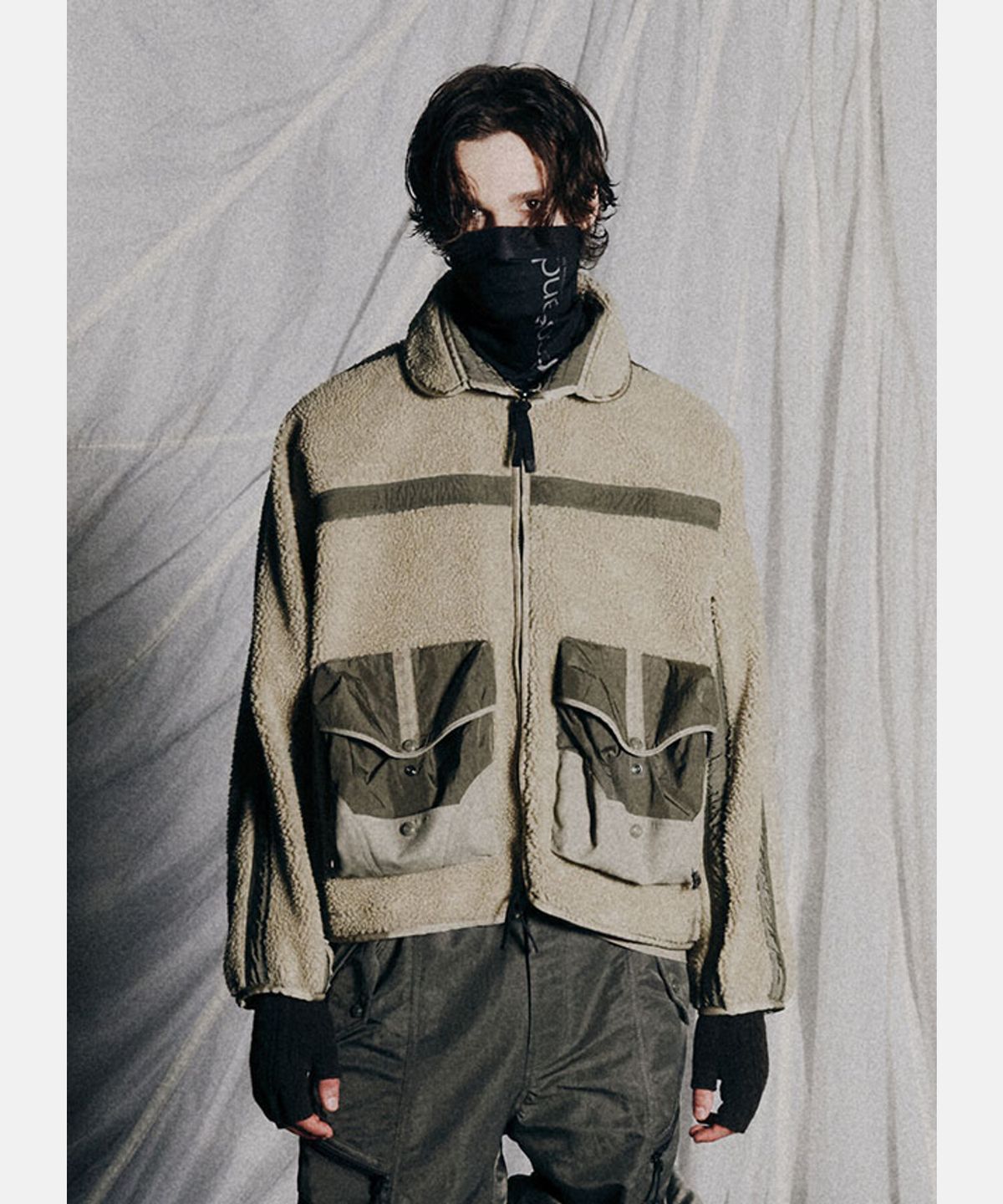 데상트(DESCENTE) [DESCENTE X EASTLOGUE] 플리스 자켓 샌드 베이지 SQ321HKT91