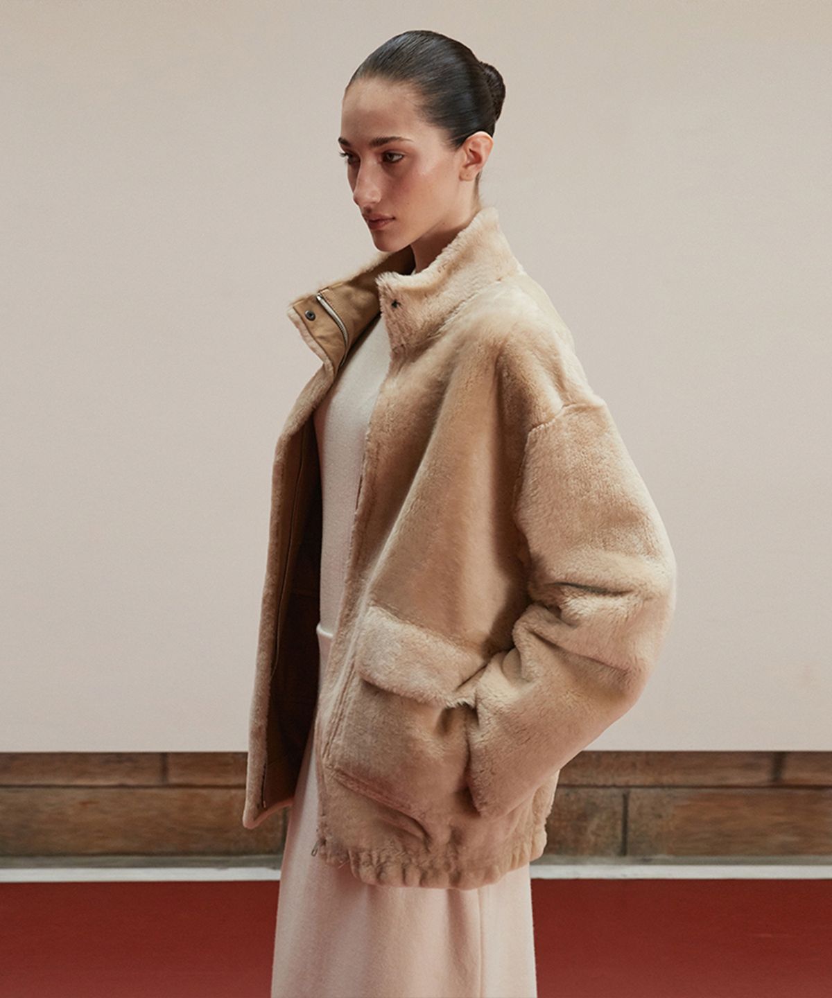 베르데마르(VERDEMAR) Reversible High-Neck Bomber Shearling Jacket