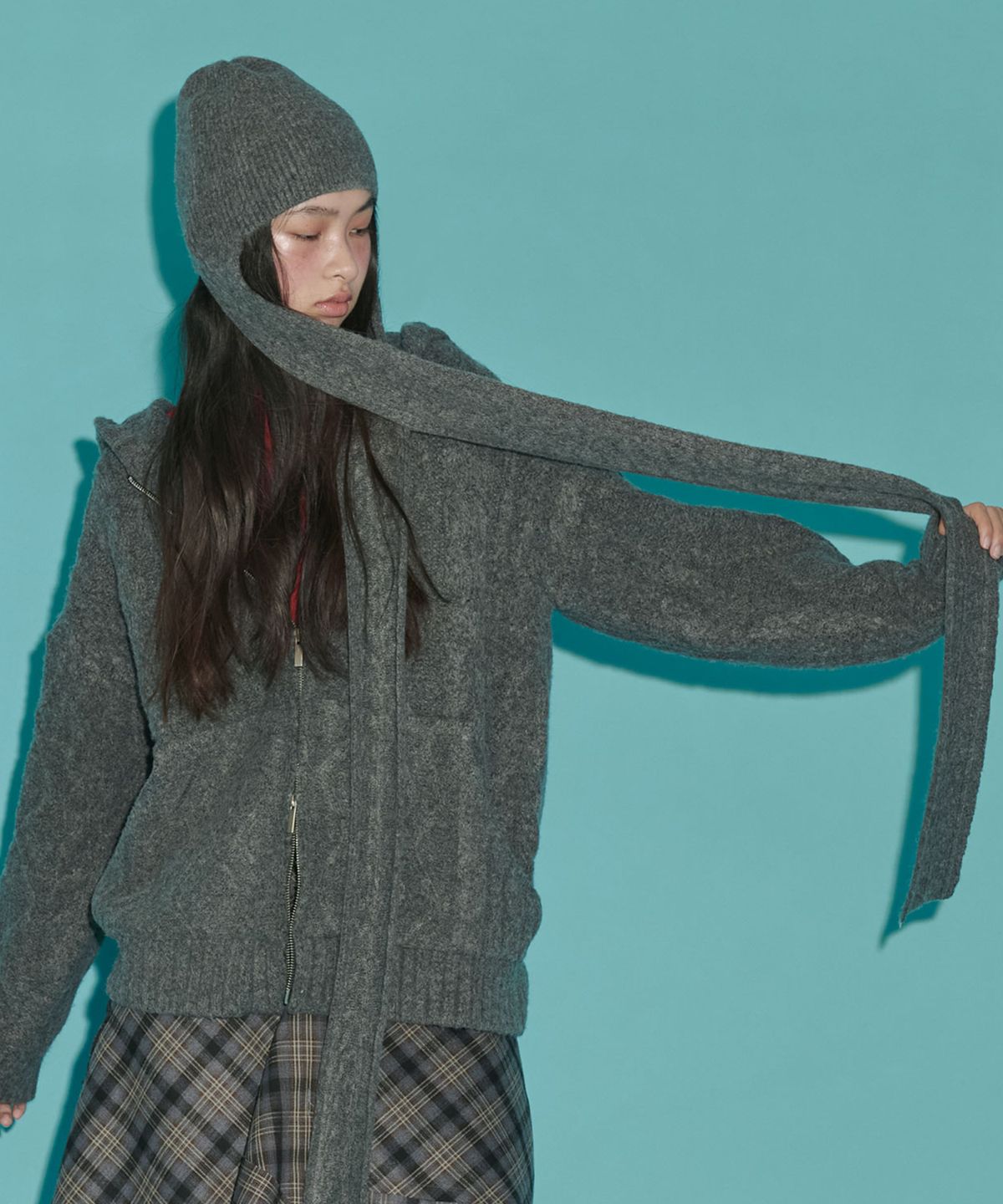더포르타(THEPORTA) CABLE DROP BEANIE, CHARCOAL