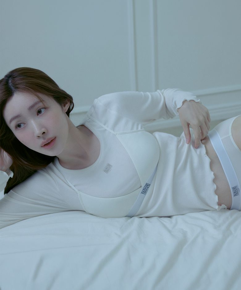 [차정원 착용] UNDERWEAR W CLASSIC LOGO EBAND BRA ivory