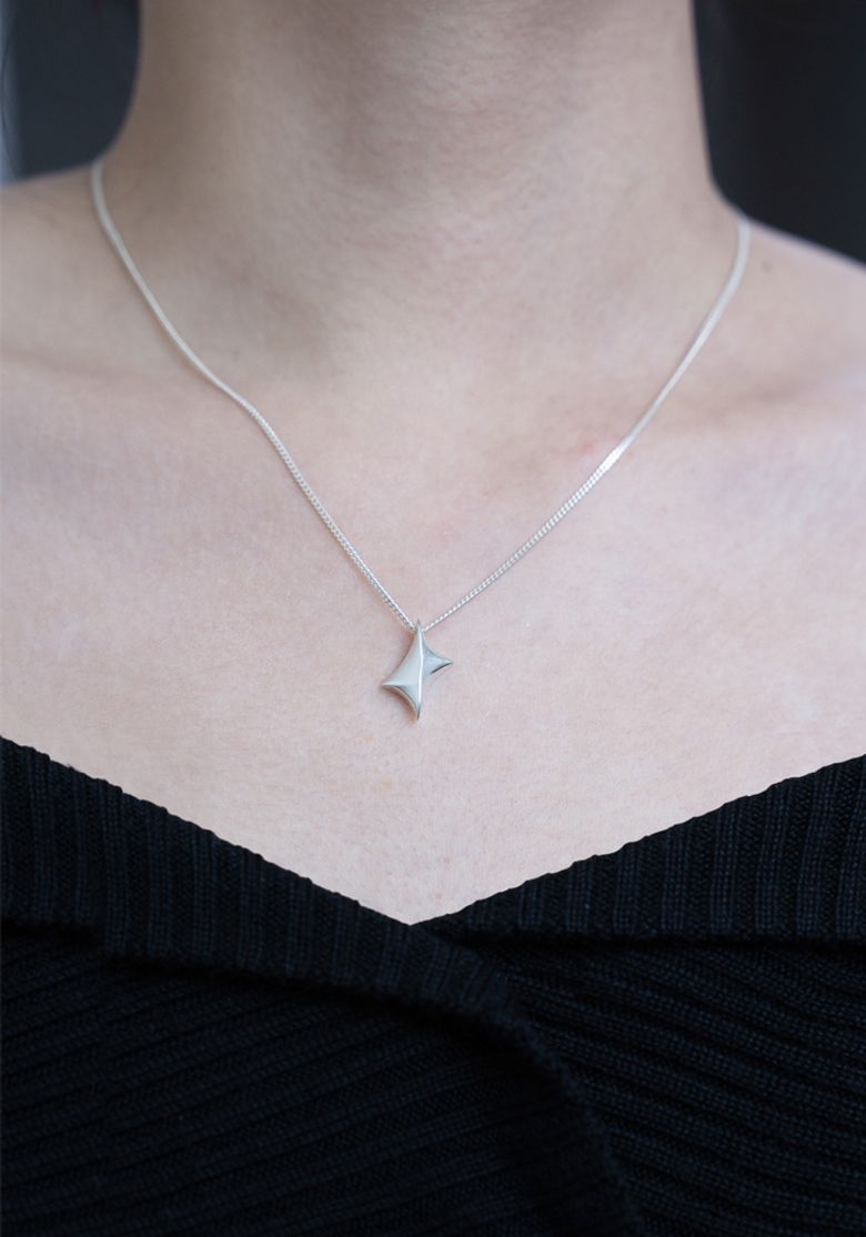 Headlight Necklace 1 - Silver