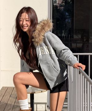 Fur-Trimmed Boa Hood Zip-up(F) / WHMZF4V31F