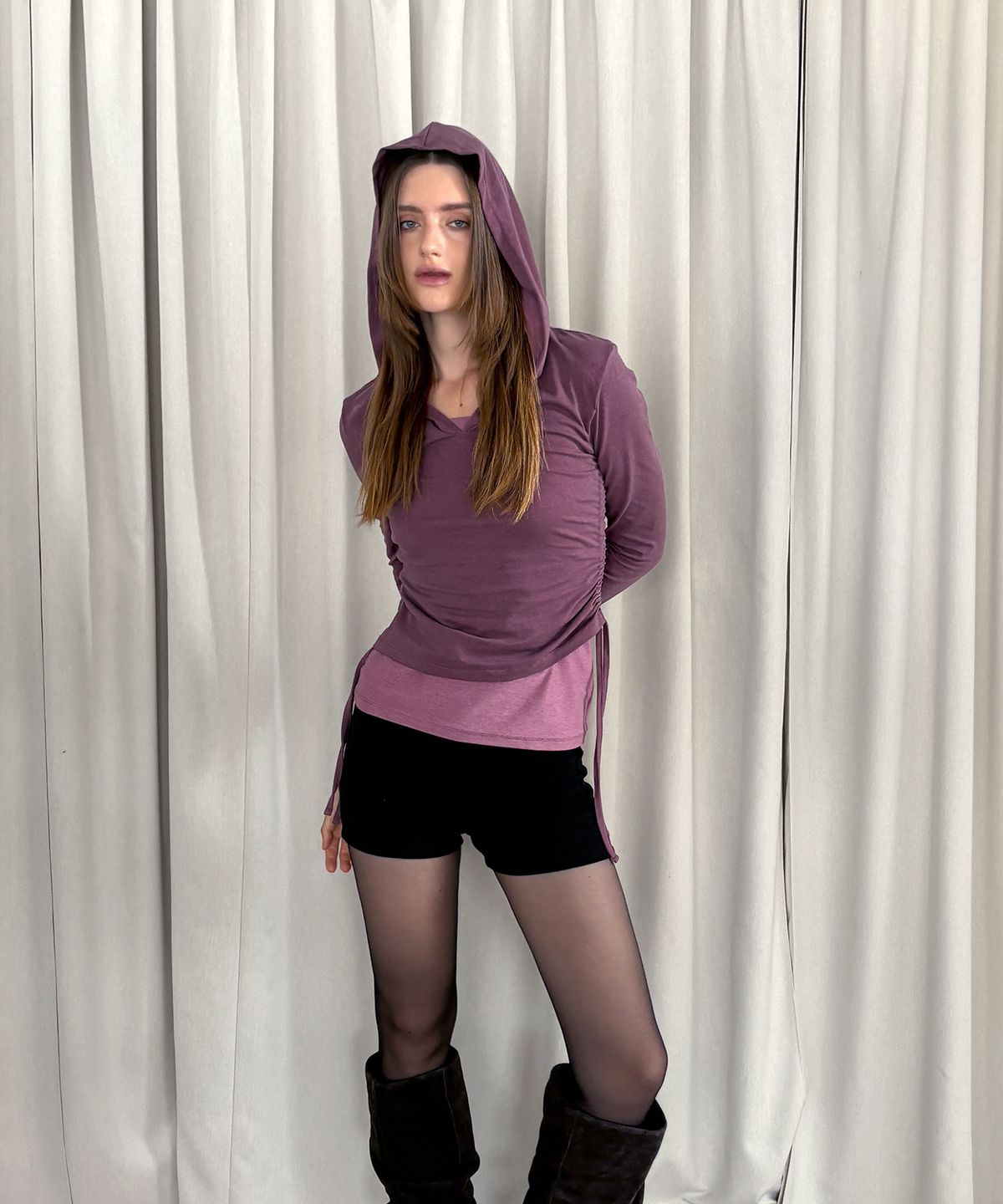 소어티(SOEOTI) Pigment Hooded Layered Tee (plum)