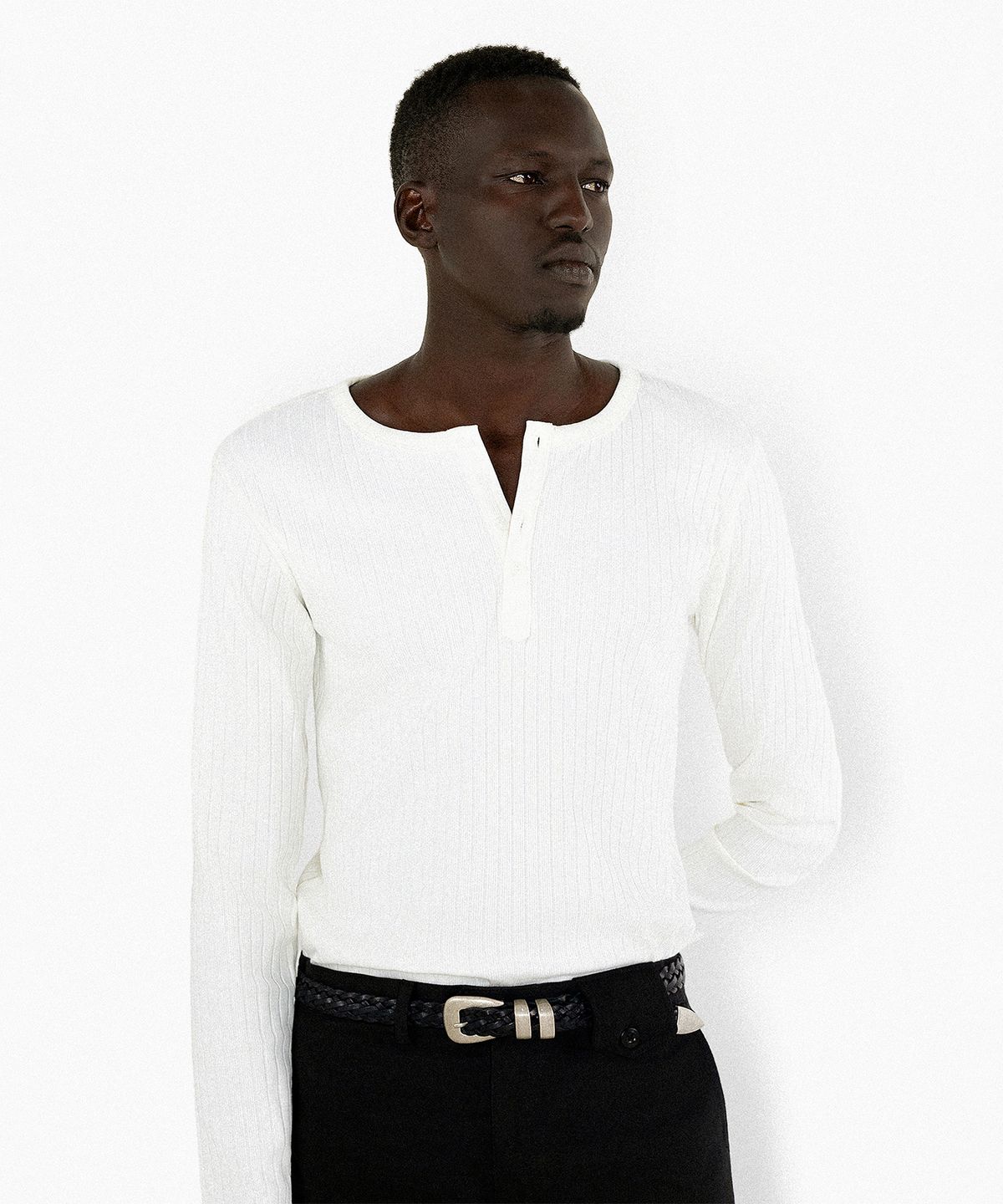 레뷰라(REVURA) REVE COTTON MODAL RIBBED HENLEY SHIRTS - IVORY