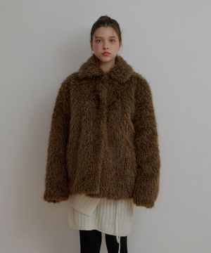 컬리 이너플리스 퍼 자켓-매트브라운