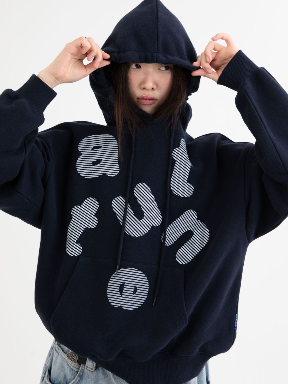 이스트쿤스트(ISTKUNST) ATTUNE HOODIE_NAVY(IK2FFMM404A)