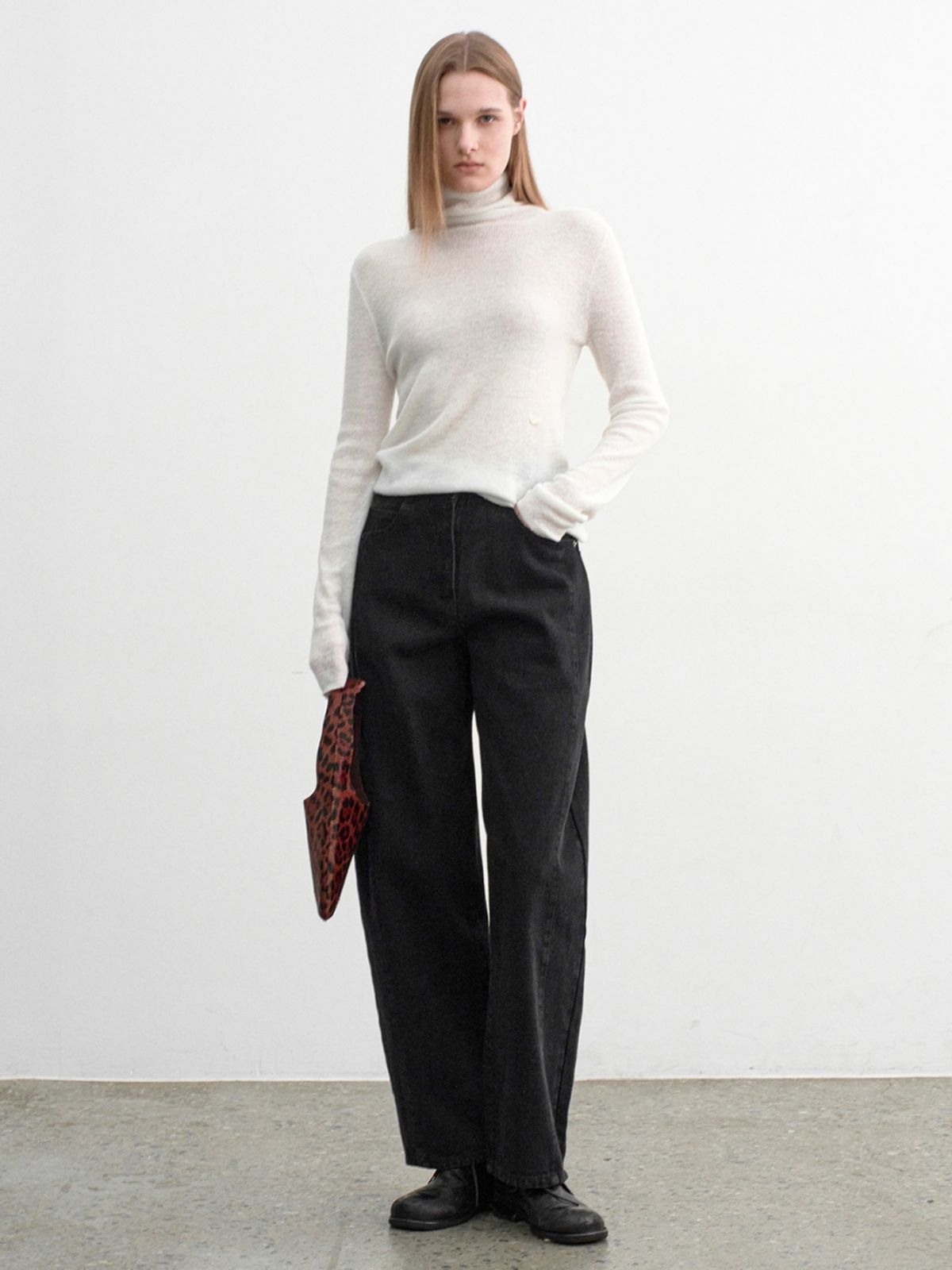 아틀리에 나인(ATELIER NAIN) (PT-5730)WARM HIGH WAIST CURVED DENIM PANTS