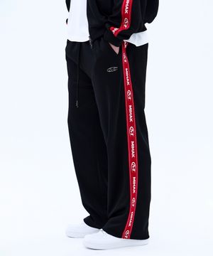 레터링 테이프 트랙 팬츠 (BLACK)