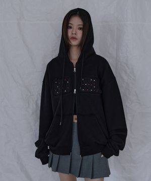 컬러 핫픽스 아플리케 패치 후드 집업 블랙