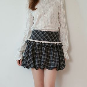 Cest_Plaid ruffle balloon skirt