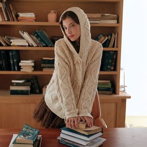 Cest_Apricot cable hooded cardigan