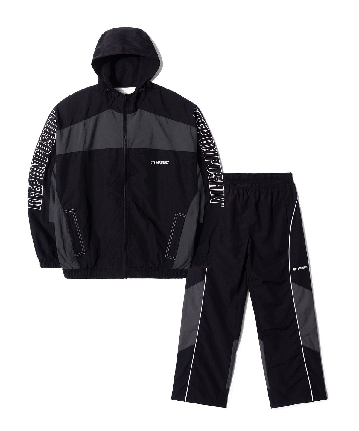 큐티에잇 가먼츠(QT8 GARMENTS) Retro Track Setup (Black/Charcoal)