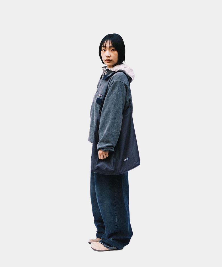 레시백 차콜