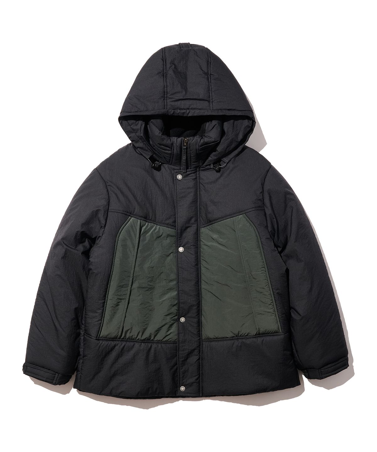 논타입(NONTYPE) SECTOR PADDED MONSTER JUMPER (BLACK)