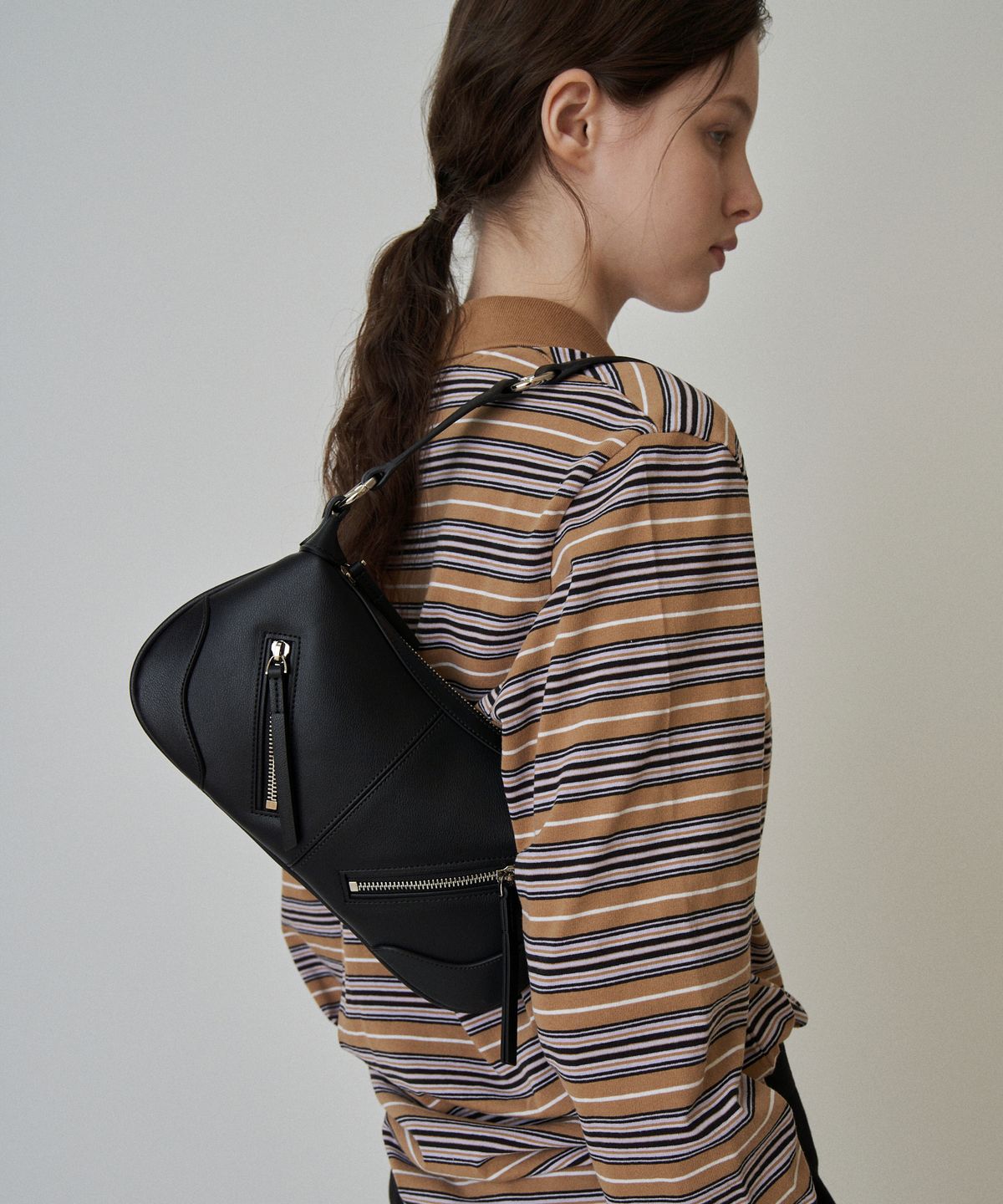 뮤니에(MUNIER) TWO ZIPPED SHOULDER BAG_2COLORS