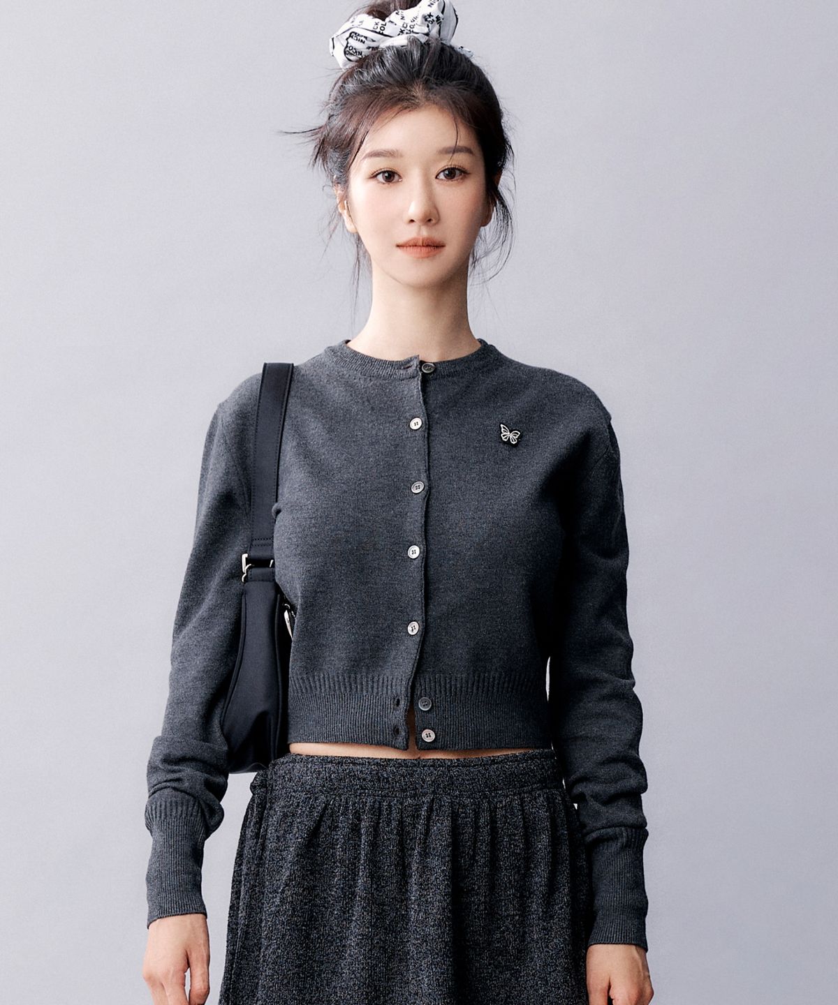 닉앤니콜(NICK&NICOLE) BUTTERFLY JAQUARD KNIT CARDIGAN_CHARCOAL