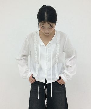 Ruffle Blouse (3C)