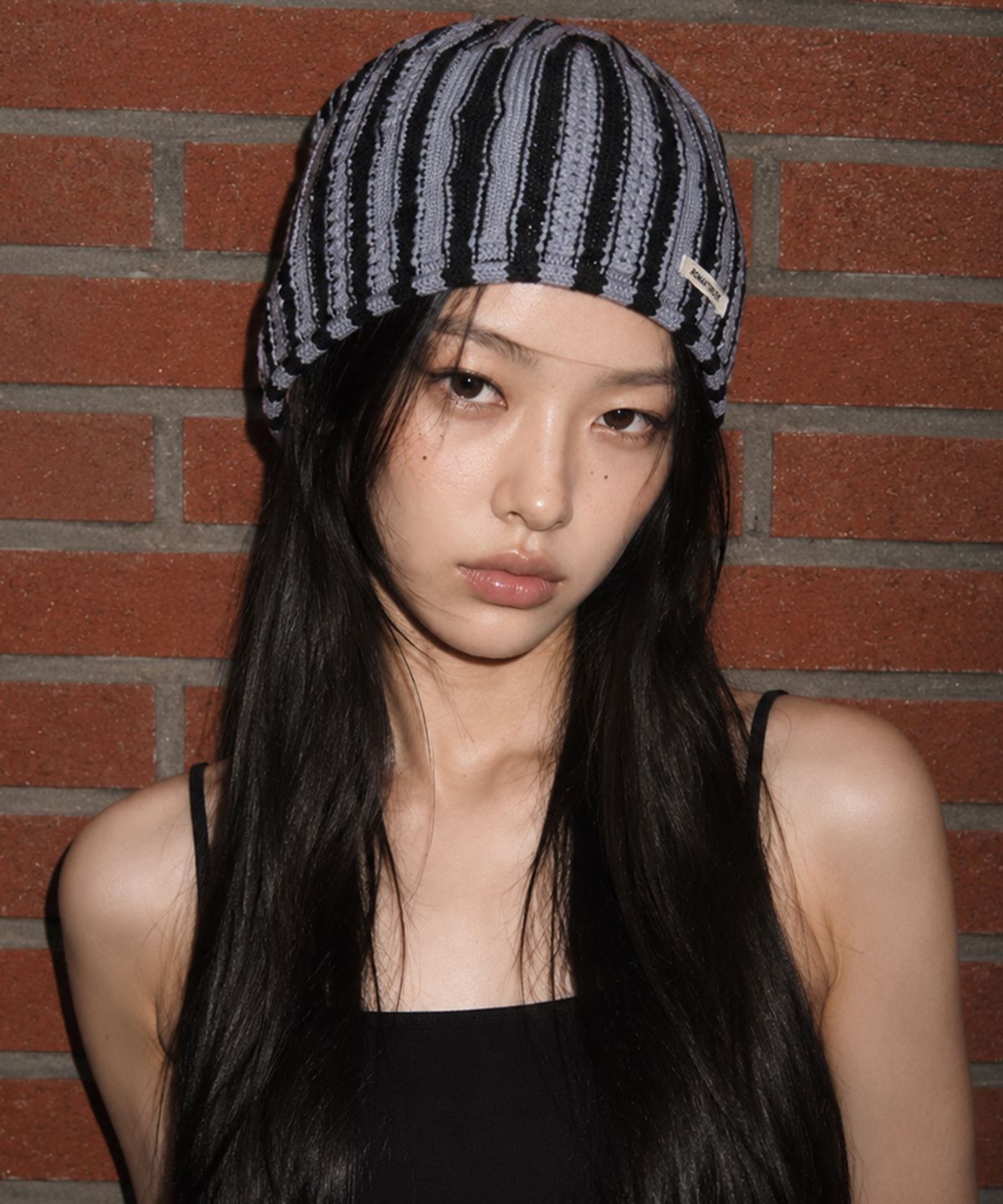 로맨티누어(ROMANTINUER) 투톤 스트라이프 비니 (블랙)