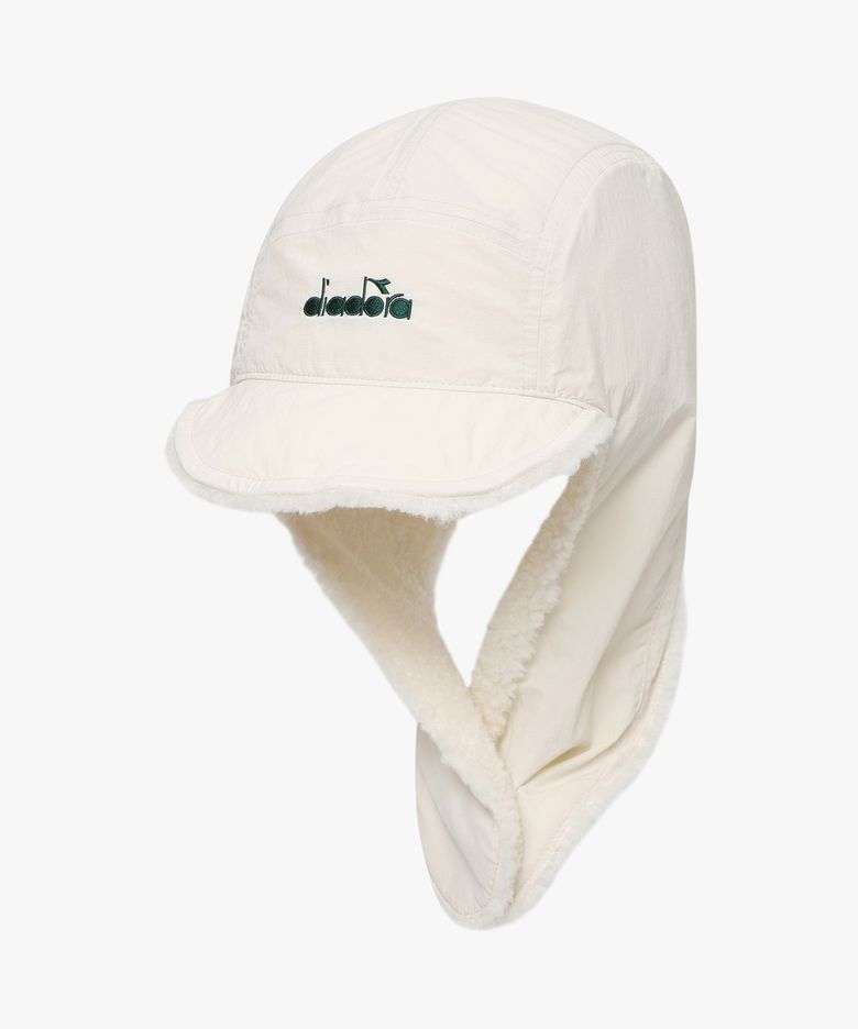 리버시블 패디드 캡 IVORY