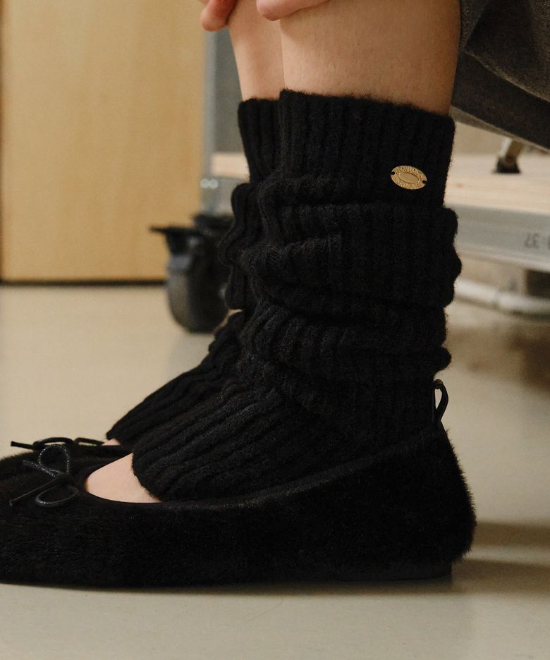 Soft Wool Knit Leg Warmer - Black