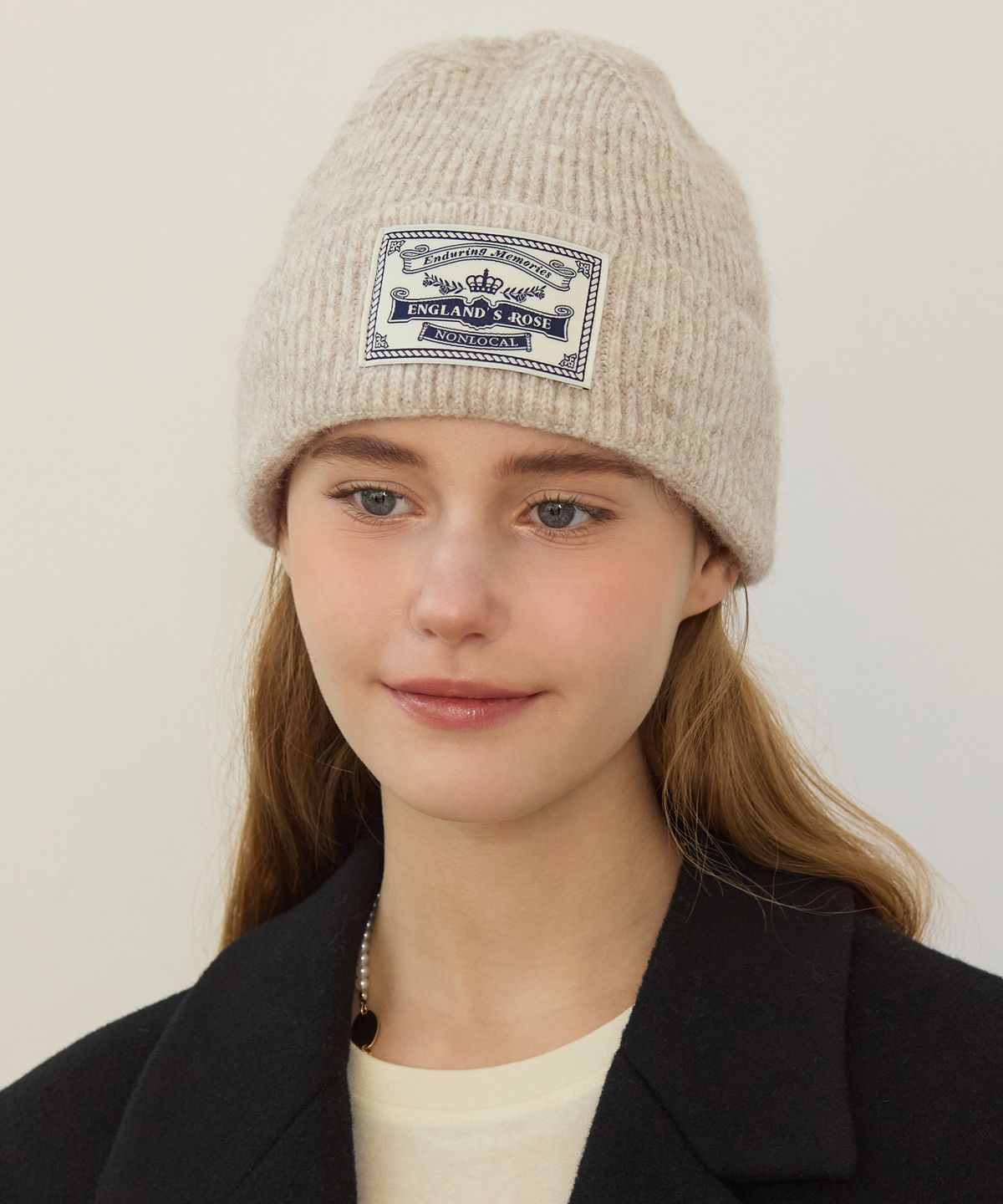논로컬(NONLOCAL) Englands Rose Classic Knit Beanie - Oatmeal