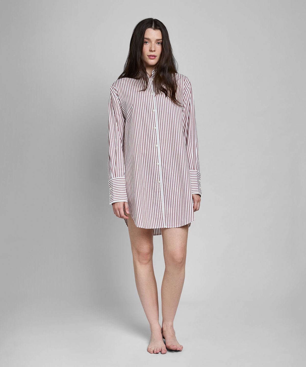 슬리피 존스(SLEEPY JONES) (W) 조 밴드 카라 나이트드레스 버건디 셔팅 스트라이프 JO BAND COLLAR NIGHTDRESS BURGUNDY SHIRTING STRIPE