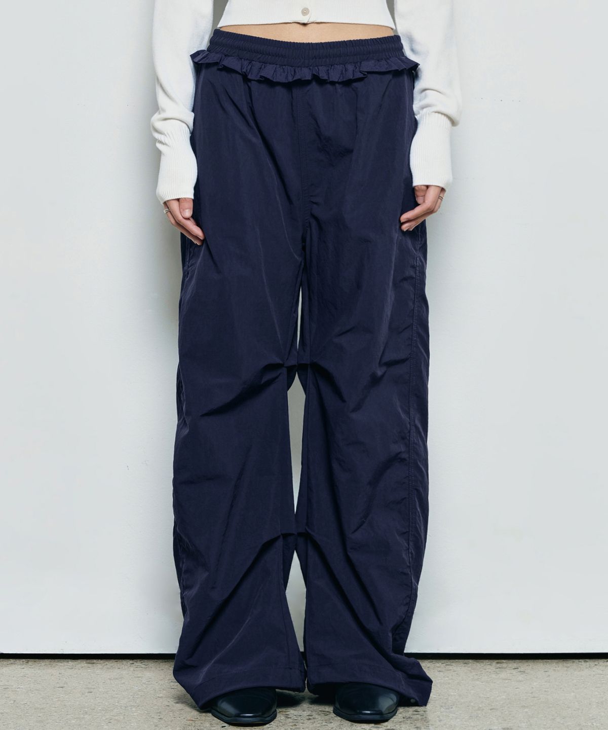 닉앤니콜(NICK&NICOLE) RUFFLE LACE PARACHUTE PANTS_NAVY
