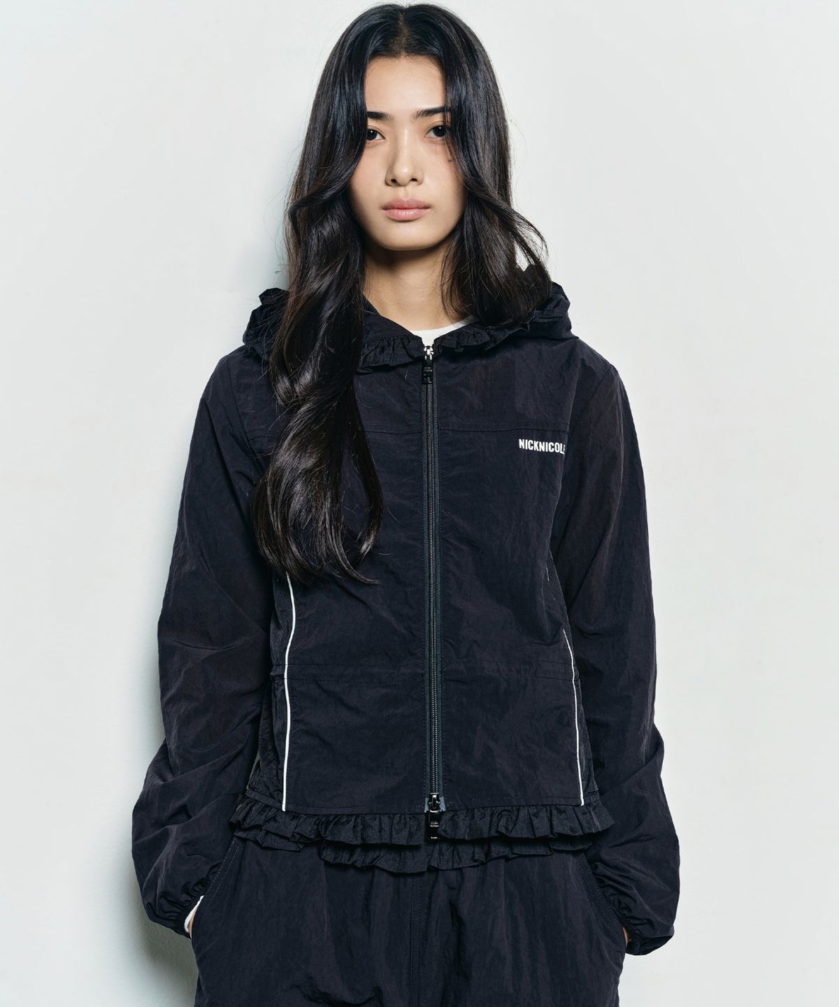 닉앤니콜(NICK&NICOLE) RUFFLE LACE HOOD JACKET_BLACK
