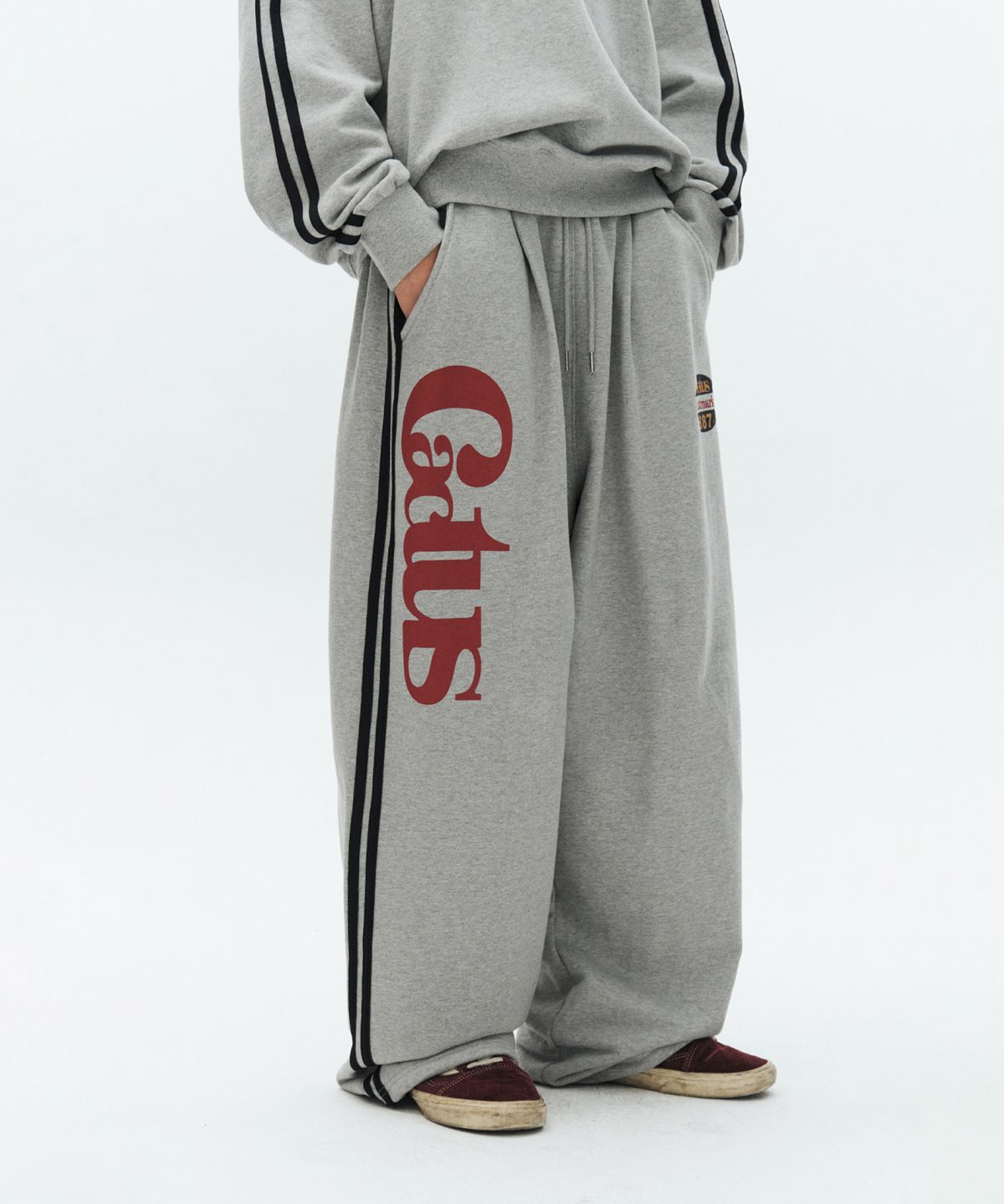 캑터스도넛마켓(CACTUSDONUTMARKET) Cactus Track Line Wide Sweat Pants-Melange gray