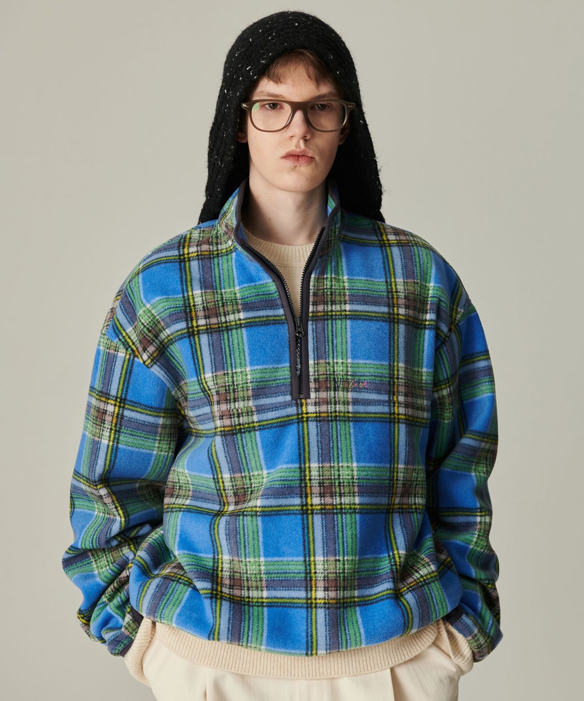 비욘드클로젯(BEYOND CLOSET) [COLLECTION LINE] 프레피 플레이드 집업 플리스 블루