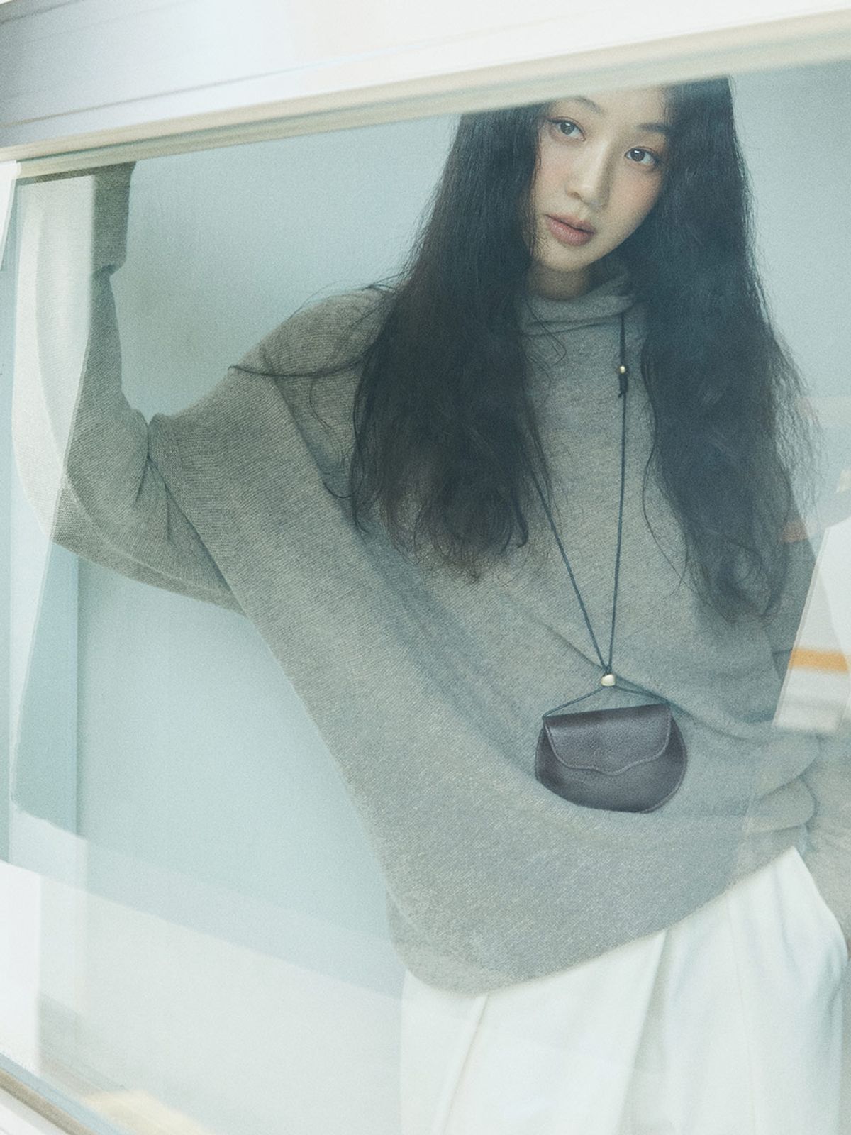 루에브르(LOEUVRE) Asymmetric Panel Half-neck Knit Pullover SK5WP475_3color