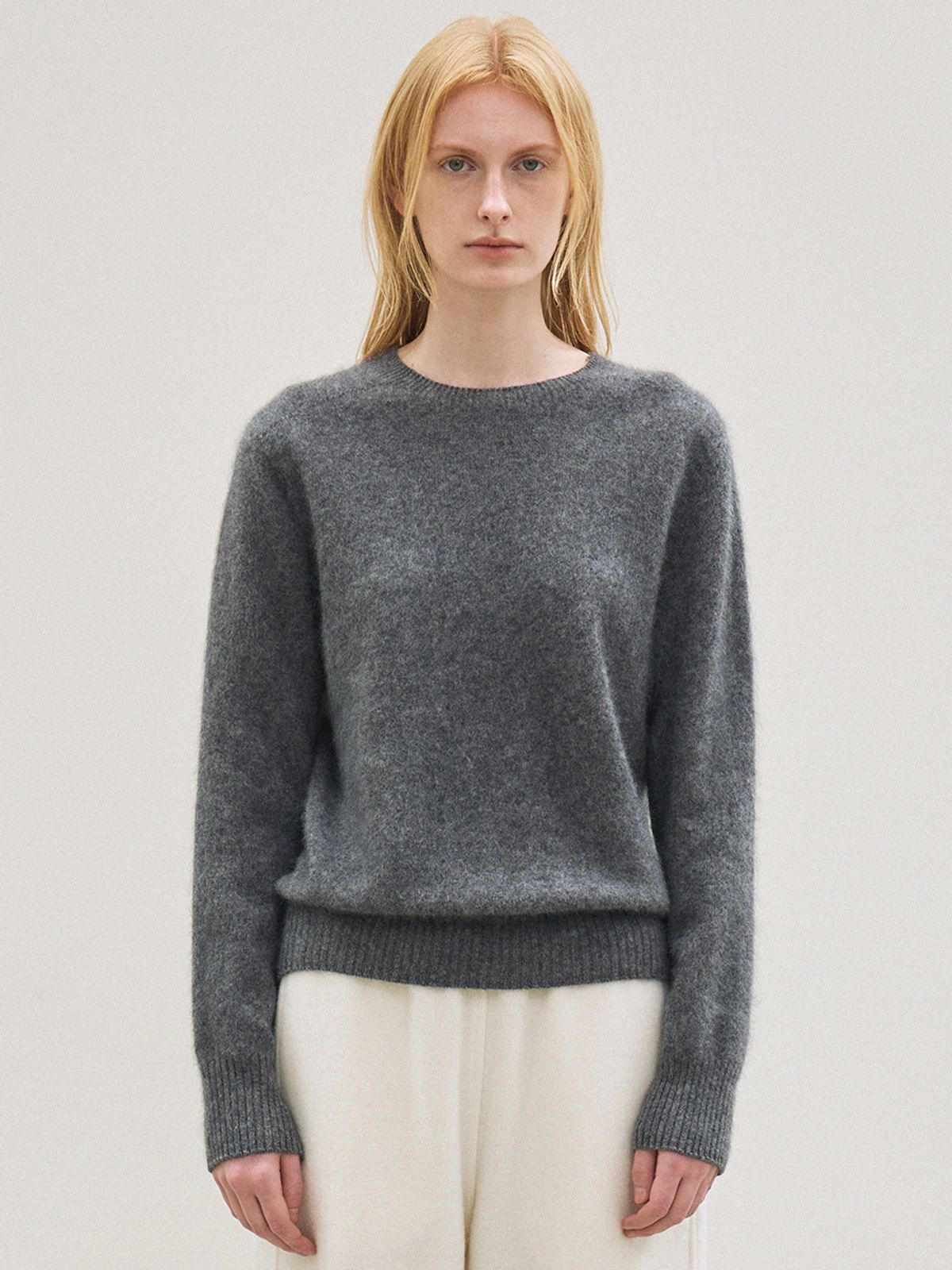 르(LE) cashmere classic whole garment knitted pullover (charcoal)