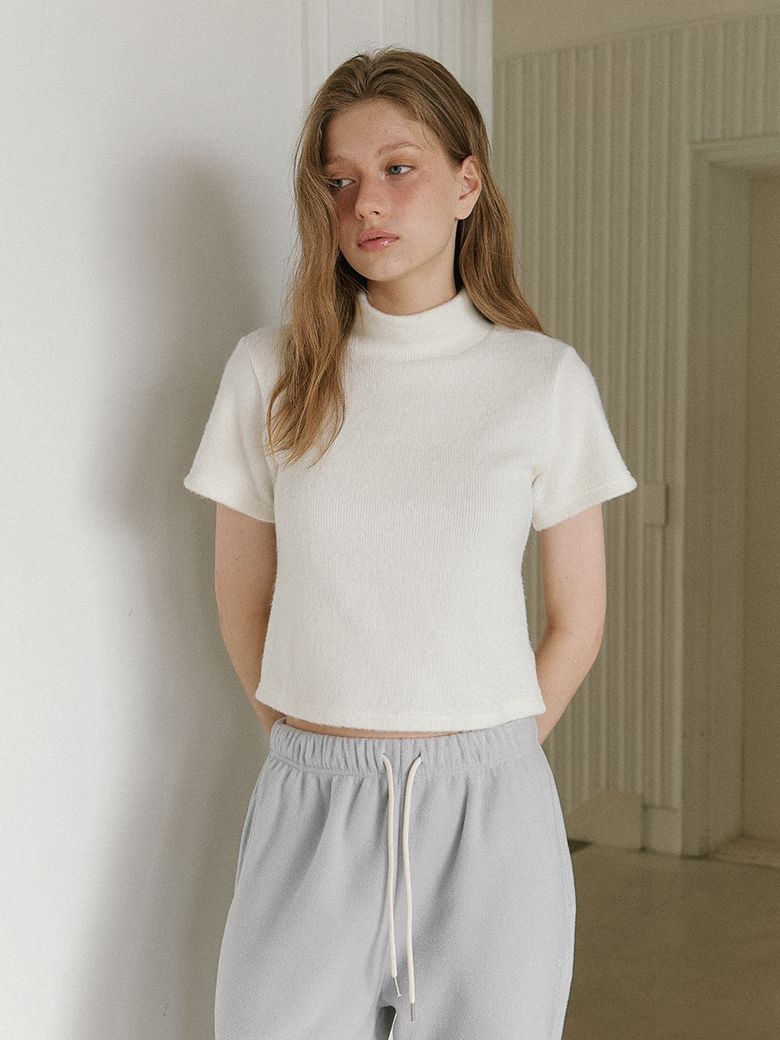 cozy turtleneck top - cream