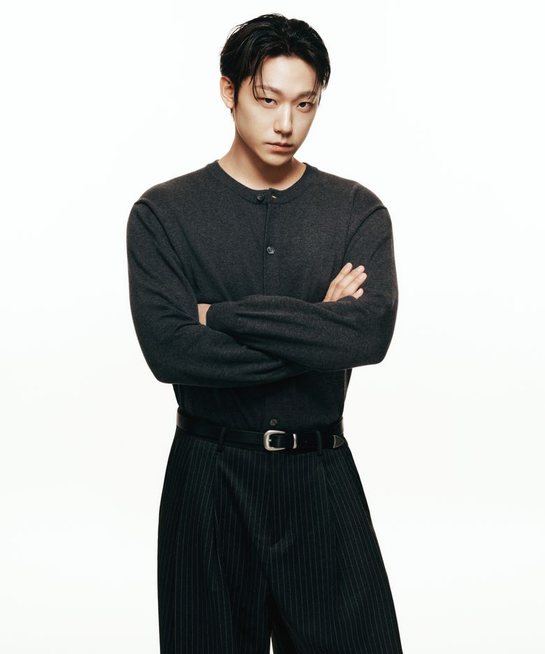 [이도현 PICK] 워셔블 수피마 코튼 라운드 넥 가디건 [미디엄 그레이]