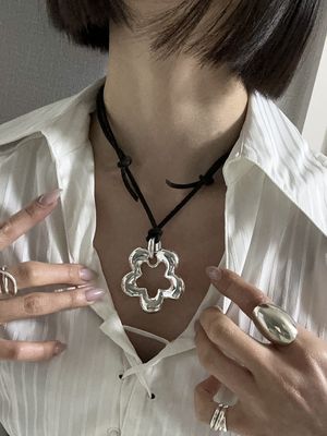 [925실버] 볼드 펜던트 스웨이드 네크리스 (2타입)