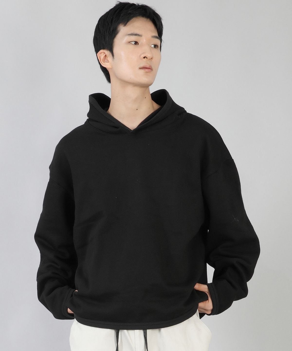 세인트크루(SAINTCREW) 미니멀 오버핏 후드티 MOH-867 블랙
