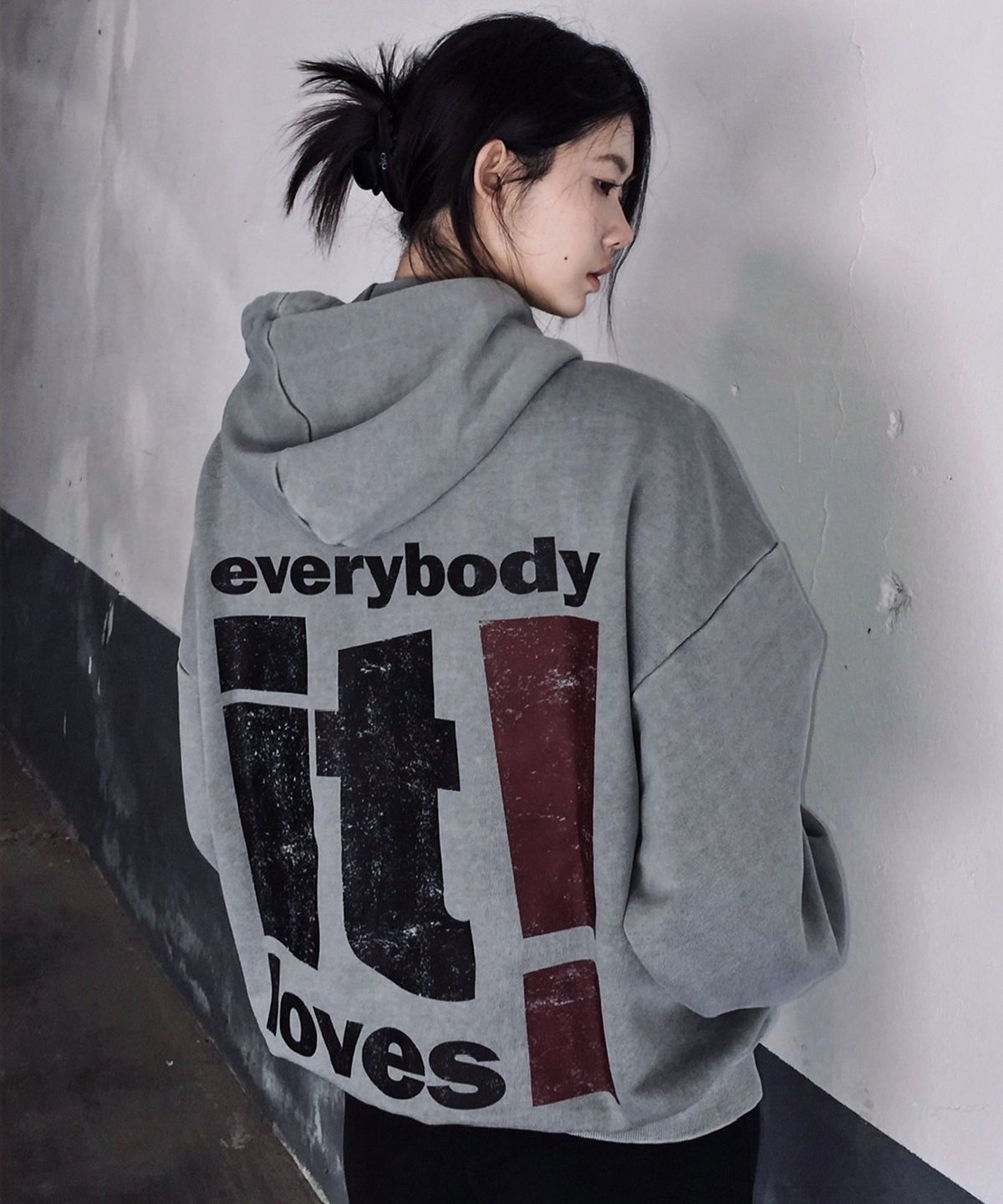 더마일(THEMILE) IT LOVES MILE  HOODIE [PIGMENT GRAY]
