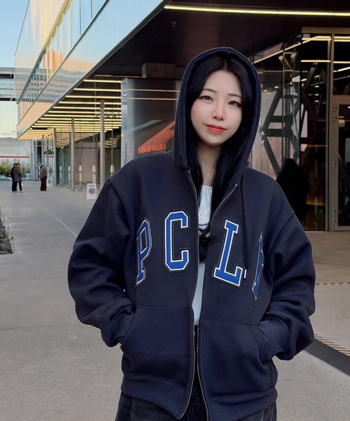 피오엘(POL) PCLV 이중 아플리케 후드집업_네이비