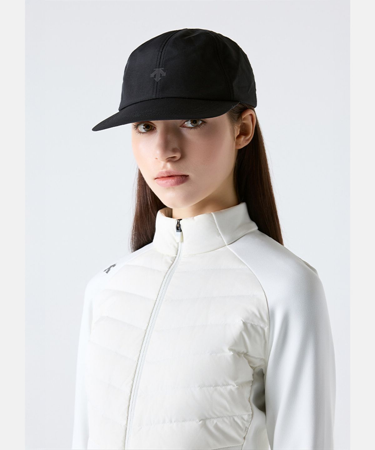 데상트(DESCENTE) 러닝 경량 베이직 볼캡 블랙 SR123RCP15
