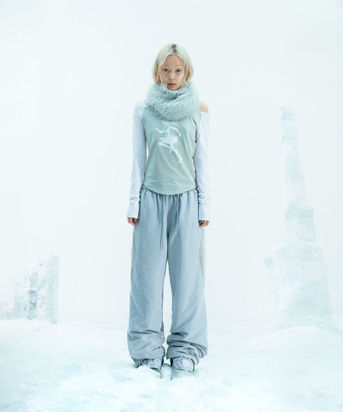 오호스(OJOS) Fleece Lined Nylon Pants / Grey