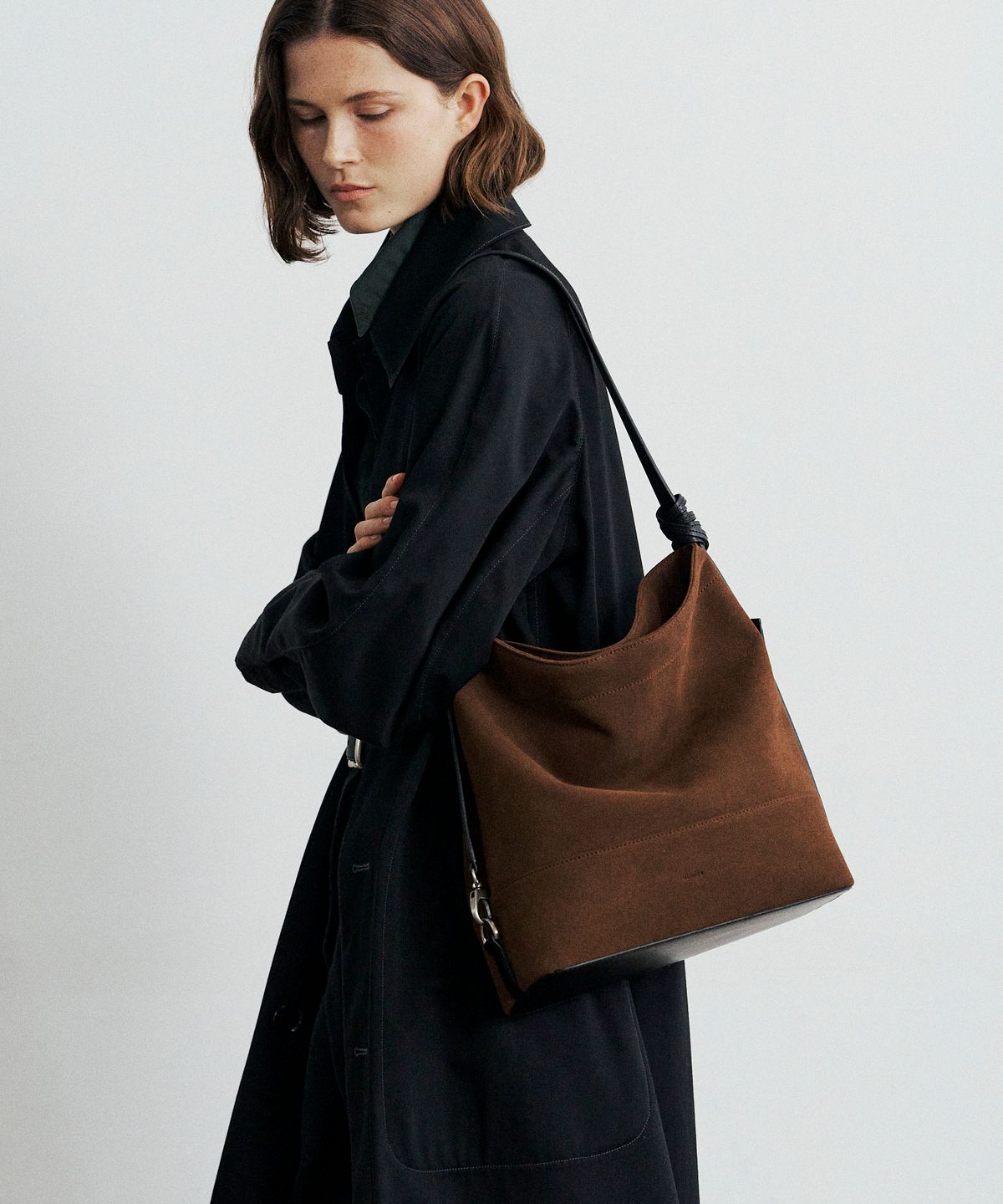 뮤니에(MUNIER) BER BAG SUEDE_BROWN
