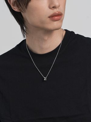 Leaf Slim Necklace