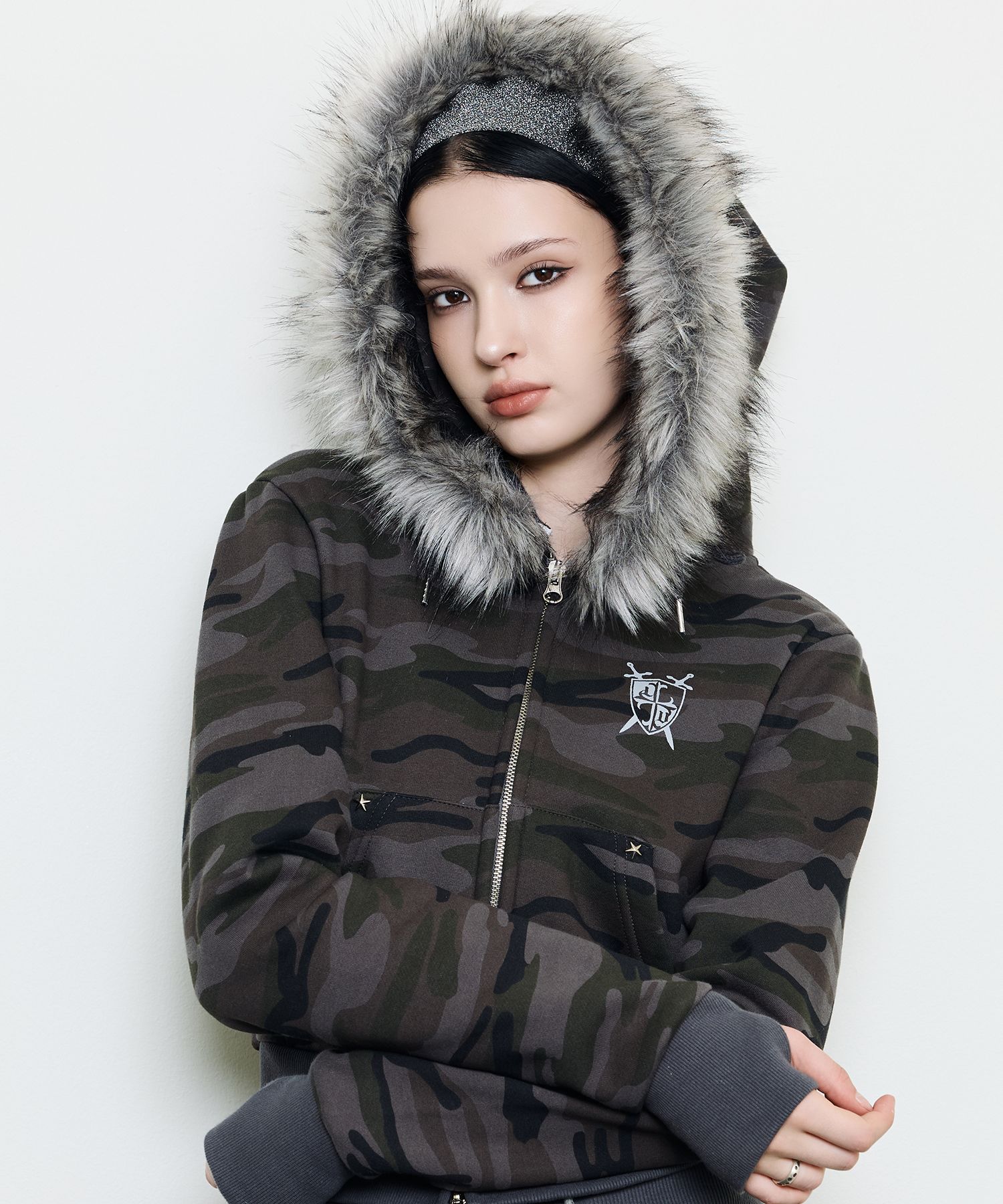 LUV IS TRUE (ラブイズトゥルー) - アディダス トウキョウ | MUSINSA 公式