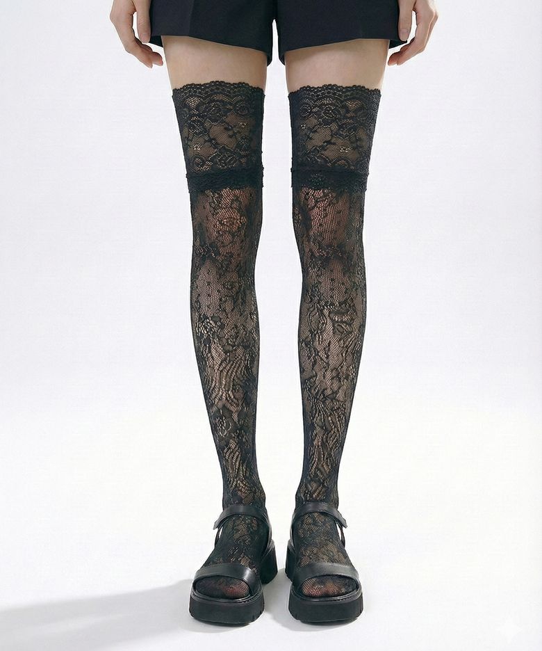 Romantic Lace Knee-high stockings (Black)