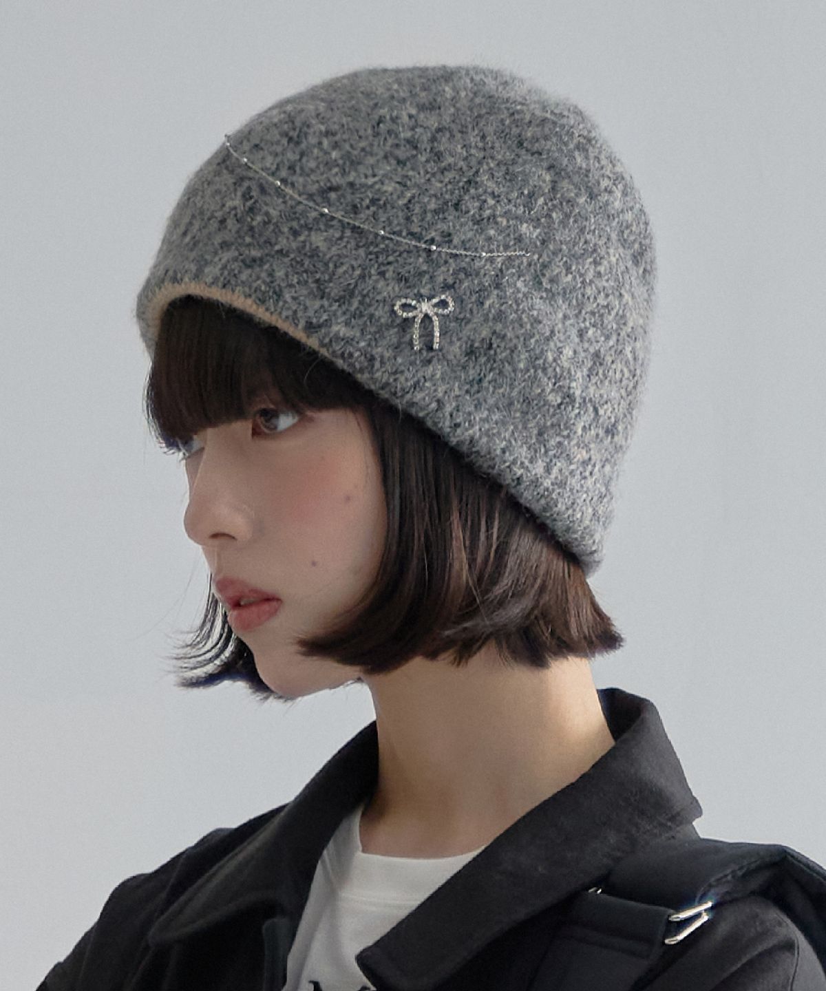 무아르모아(MOIREMOA) Gleam Ribbon Knit Beanie-Gray
