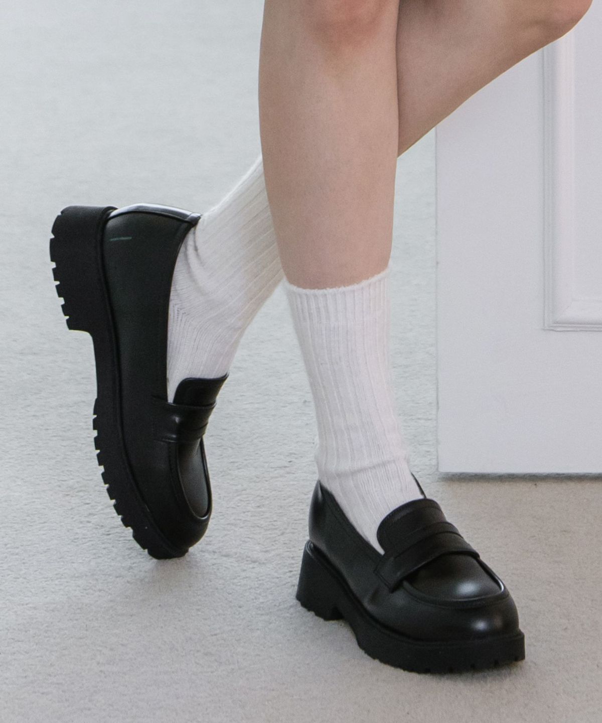 디퍼슈(DIFFERSHOE) 올렌 로퍼 6CM [블랙]