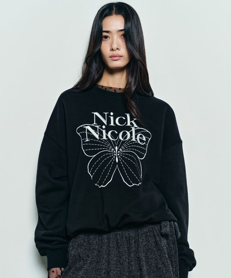 VOLUME BUTTERFLY SIGNATURE SWEATSHIRT_BLACK WHITE